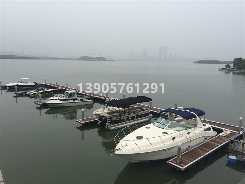 金鸡湖