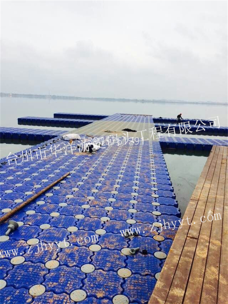 进贤县浮筒码头